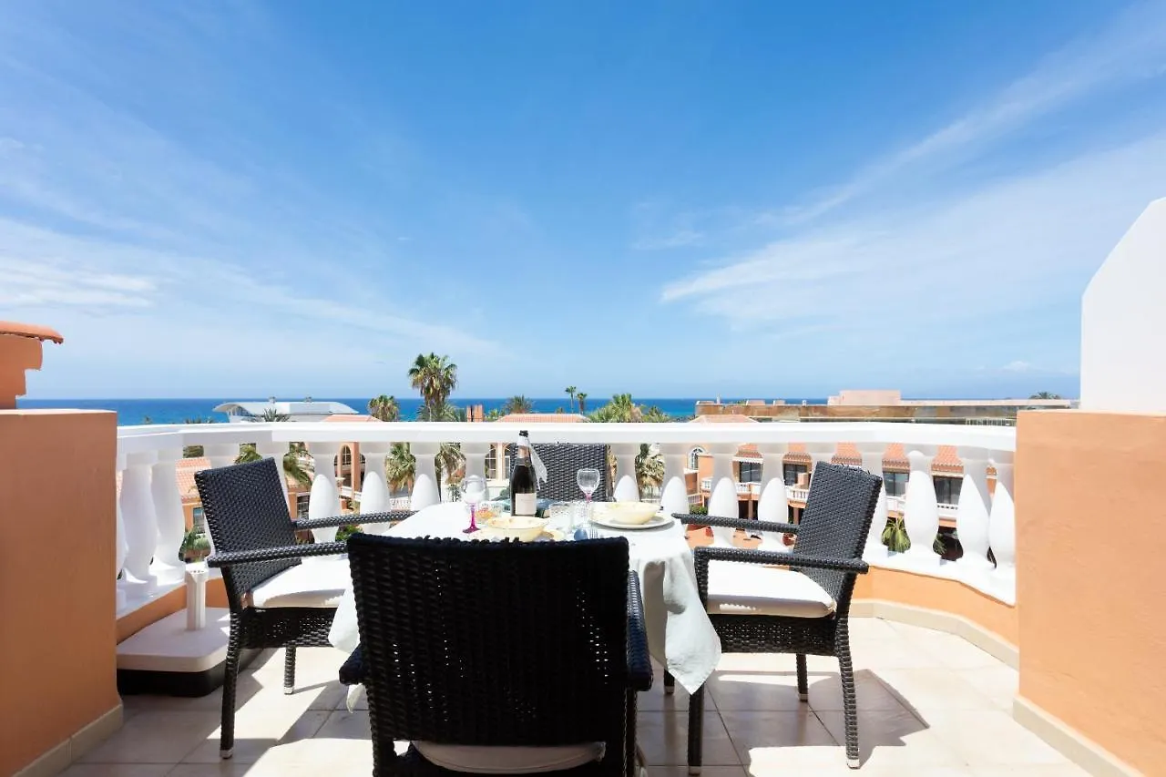 Sea View Oasis: Playa Las Vistas Apartment Playa de las Americas  0*, Playa de las Americas (Tenerife)