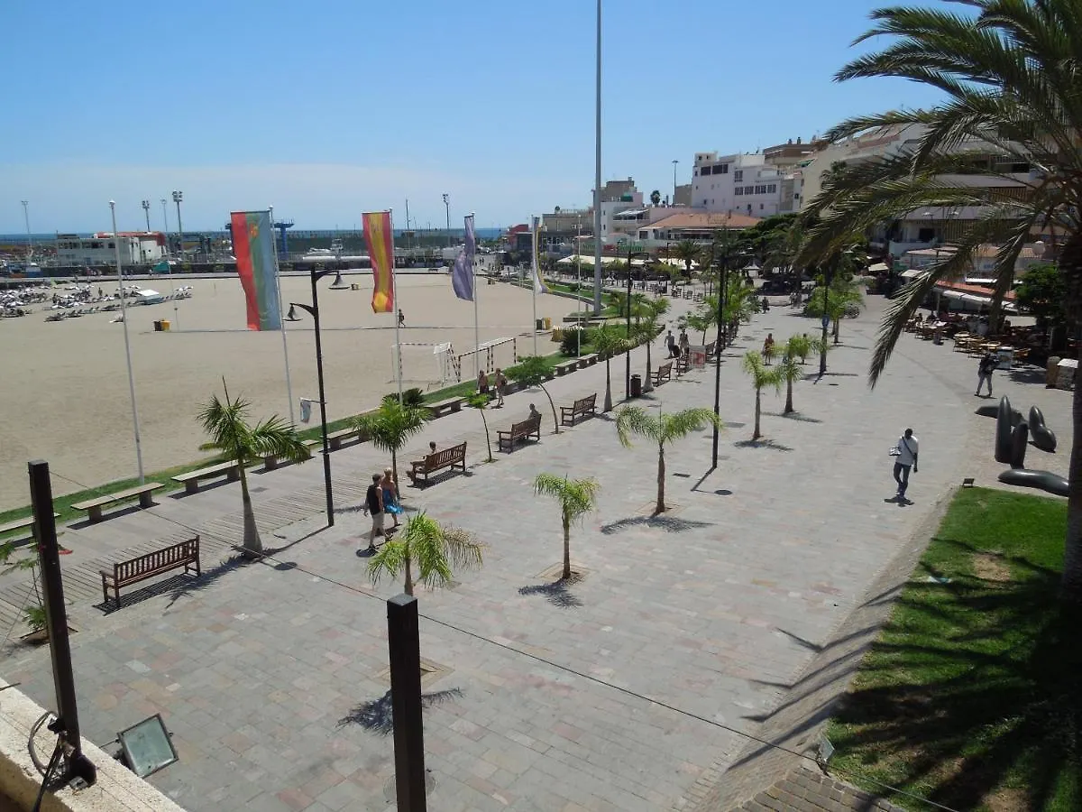 Sea View Oasis: Playa Las Vistas Apartment Playa de las Americas  Playa de las Americas (Tenerife)